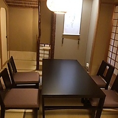 松の部屋　４名様個室です