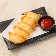 揚げチーズ餃子