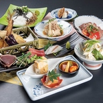 接待におすすめの「房州食材の粋を尽くした特別コース」は、2時間飲み放題付きで6600円(税込)です！