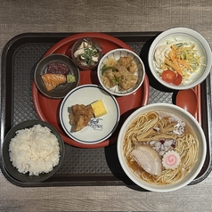 数量限定！ハーフラーメン付きの『本日の日替わり』
