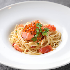 サーモンといくらのクリーム パスタ