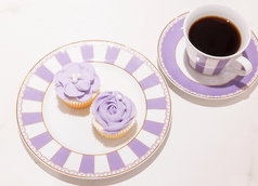 お花のカップケーキ　（シンプル）