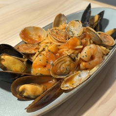 魚介たっぷりペスカトーレ自家製ボッタルガ添え