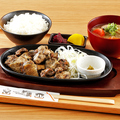 料理メニュー写真&nbsp;軍鶏炭火焼き定食（塩/タレ）（大/中）