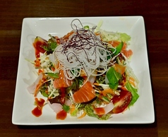 韓国風海鮮サラダ（ピリ辛だれ）