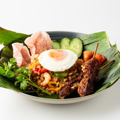 ナシゴレンプレート～インドネシア風炒飯とサテー～
