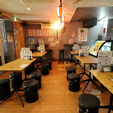 ホルモン×焼き鳥×煮込み この上さん。 堺筋本町店の雰囲気1