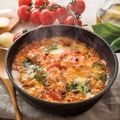 料理メニュー写真 マルゲリータ風フレッシュトマトと3種チーズのドリア