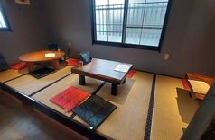 お座敷最大１３名様可