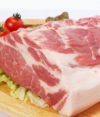 豚肉には山形平田牧場三元豚を使用！！の写真
