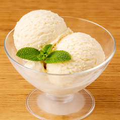 濃厚バニラアイス