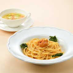 【ランチ／ディナー】ウニと相馬松川浦産あおさのパスタ　スープ付