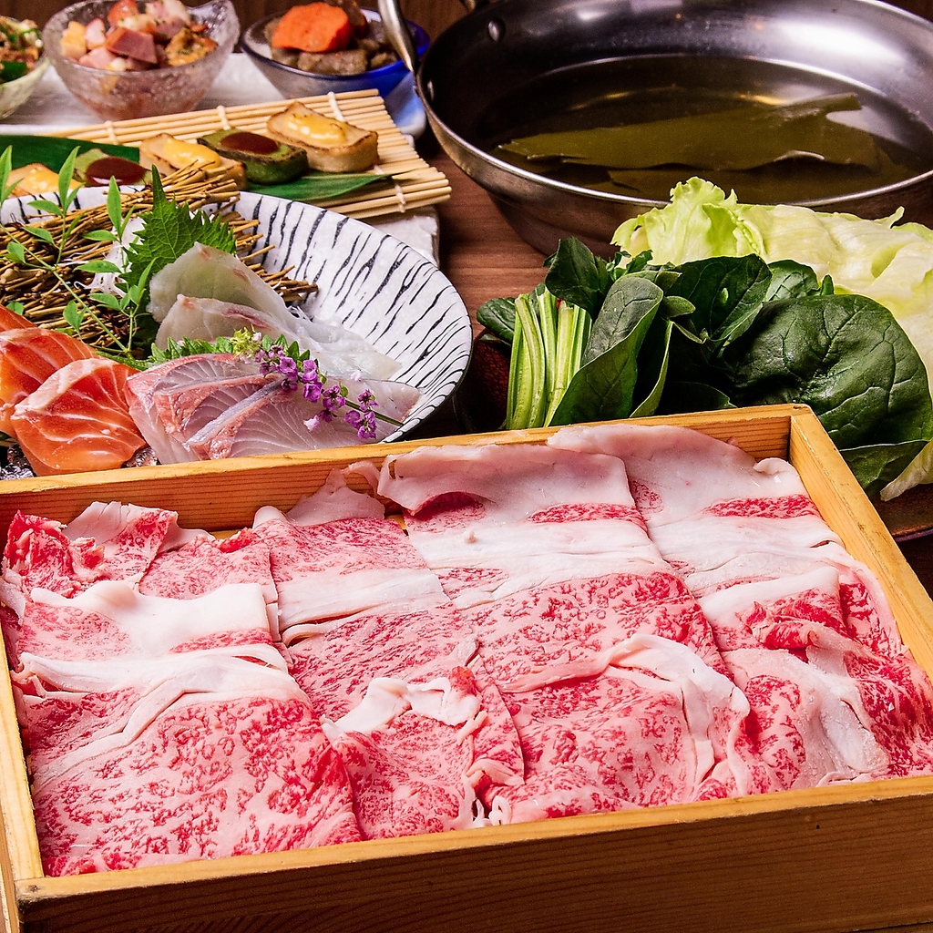 コース限定で和牛のしゃぶしゃぶもあります♪