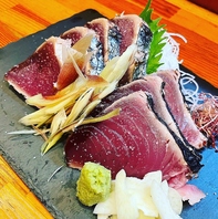 営業開始直前に藁焼きをすることで香り高い一品です！