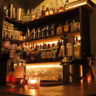 気分に寄り添う100種のレシピ。今夜、最高の一杯を！