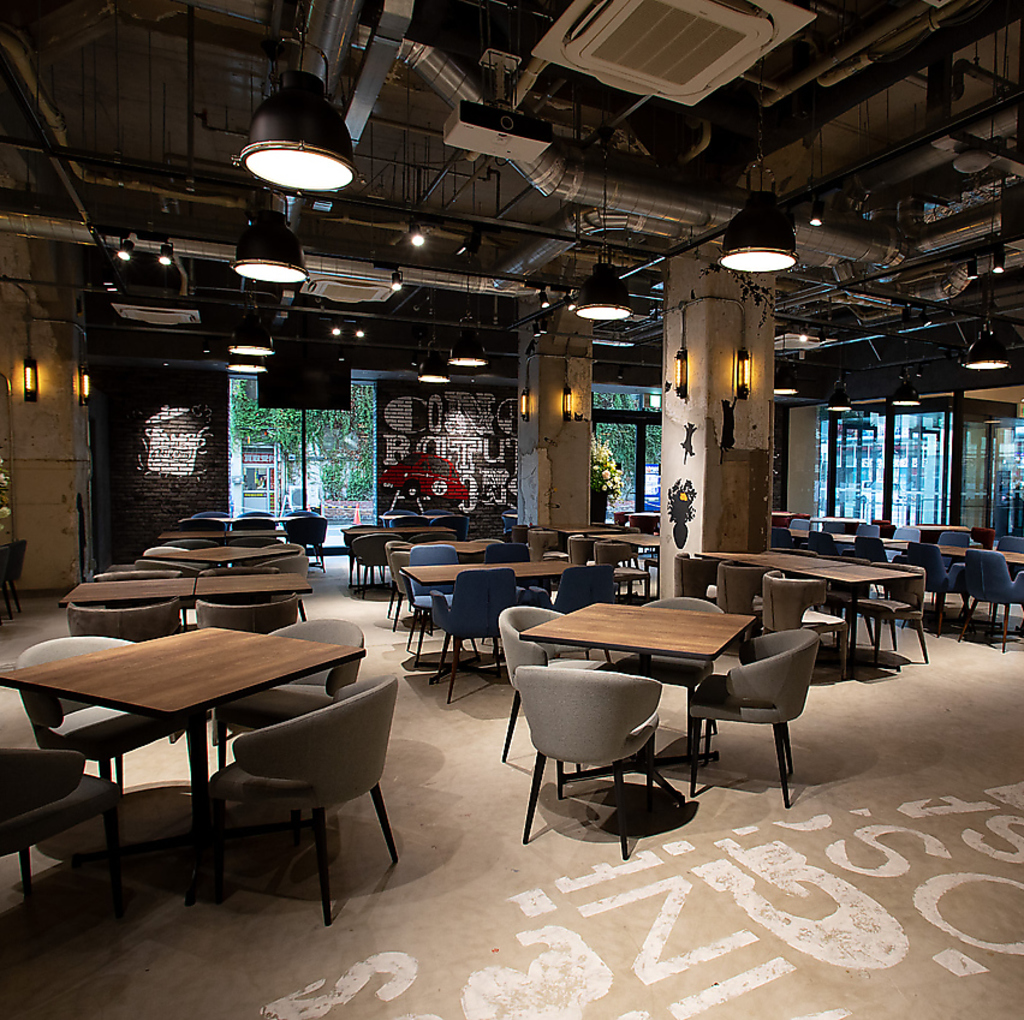 イタリアン/ビュッフェ/バー/個室/宴会/結婚式二次会/同窓会/貸切/恵美須/難波/大阪