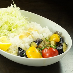 野菜たっぷりグリーンカレー(普通盛り/ご飯350g)