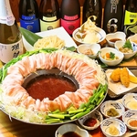 当店自慢の炊き肉や季節の天ぷらなどが愉しめるバリエーション豊富な飲み放題付宴会コースをご用意!