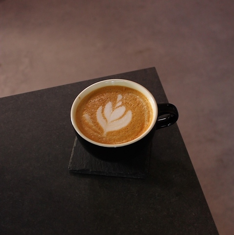 shirom cafe stand 01 VJtFX^h