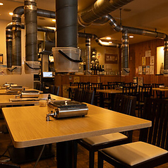 落ち着いた雰囲気の店内で寛ぎながら、美味しい焼肉を心ゆくまでご堪能いただけます。デートや少人数でのお集まり等のご利用にも最適です♪