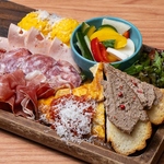 がっつり男前！肉肉前菜盛り合わせ