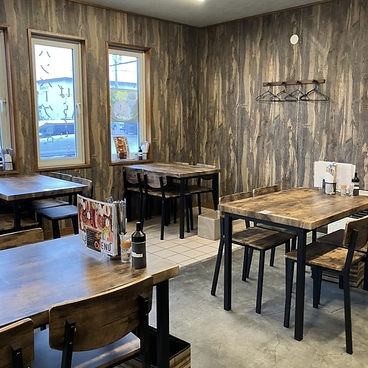 ハンバーグfeat ばらてぃえの雰囲気1