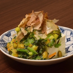 ネバトロ冷奴