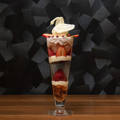 スワンスイーツパフェ