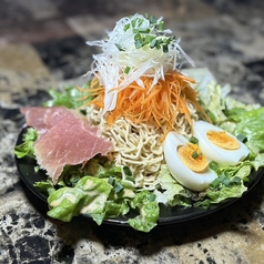 【サラダ】高さは正義 !!チョモランマ級ラーメンサラダ 3.4人前