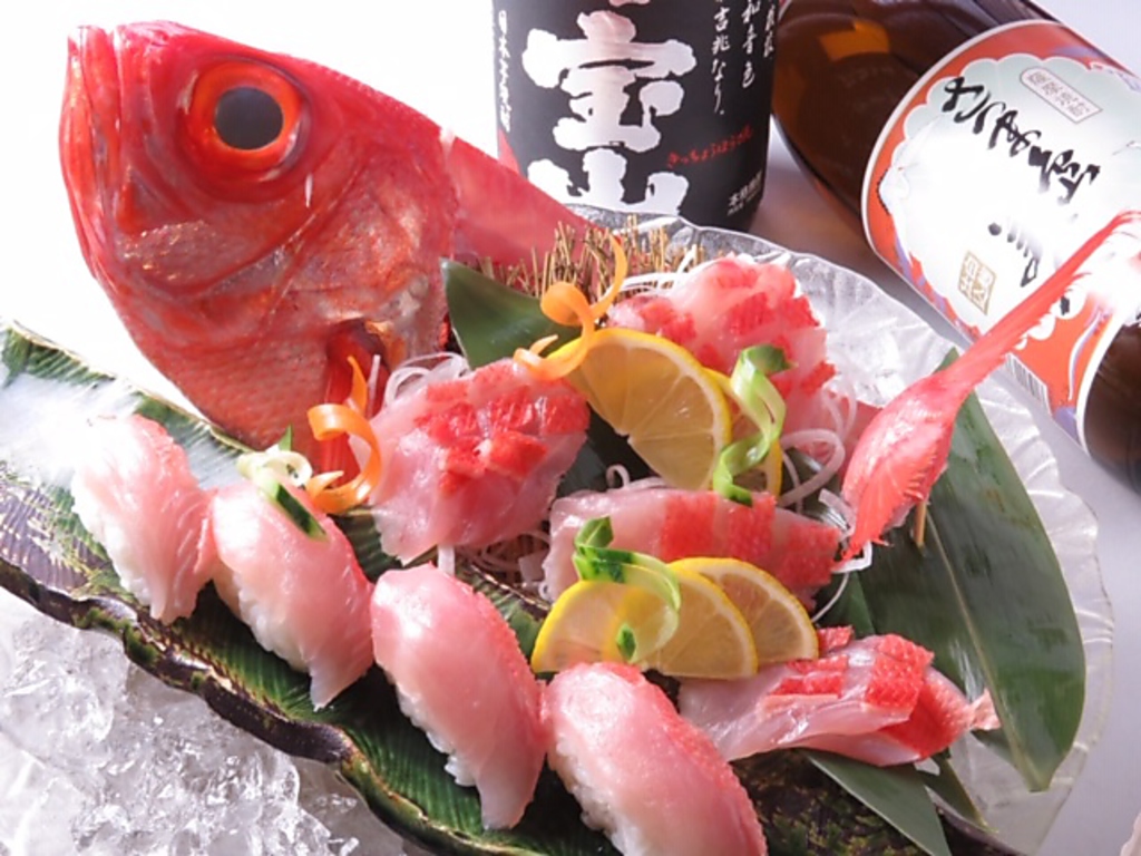 【高コスパ】絶品！柔らか牛タンのローストビーフと金目鯛姿造りコース5000円(税込)※90分飲み放題付