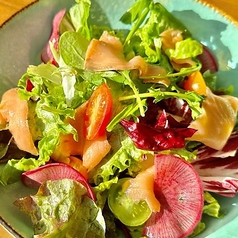 Smoke Salmon Salad スモークサーモンサラダ