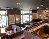 いろんなシーンに対応！テーブル席＆掘りごたつ席