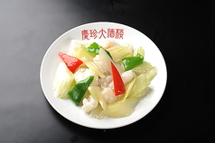 セロリとイカの炒め