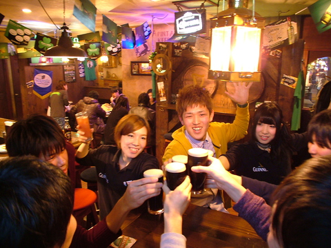 U tB[ ^@[ The Liffey Tavern 3 ₫ʂX