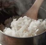 全国から美味しい焼肉に合うお米を厳選。ぜひ、お米の風味と肉の旨味ををお楽しみください。