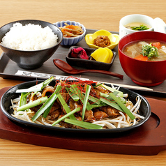 軍鶏ハラミ焼き定食（上セット）