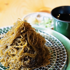 生もずくそば