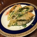 料理メニュー写真&nbsp;能登牡蠣と春菊の春巻き