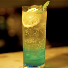 乾杯の楽しさが広がる特別な場所で心温まるひとときを♪