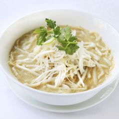 白担担麺