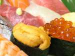 新鮮なネタを職人の技で上品な寿司に。ちょっと贅沢な気分を味わえます。