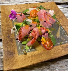 本日の特製魚介のカルパッチョ