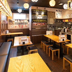 気取らない仲間と心地よい時間を過ごすならやっぱりこちら。美味しいものを食べながら、思う存分語るも良し！鶏を堪能してまったり過ごすも良し！です。 