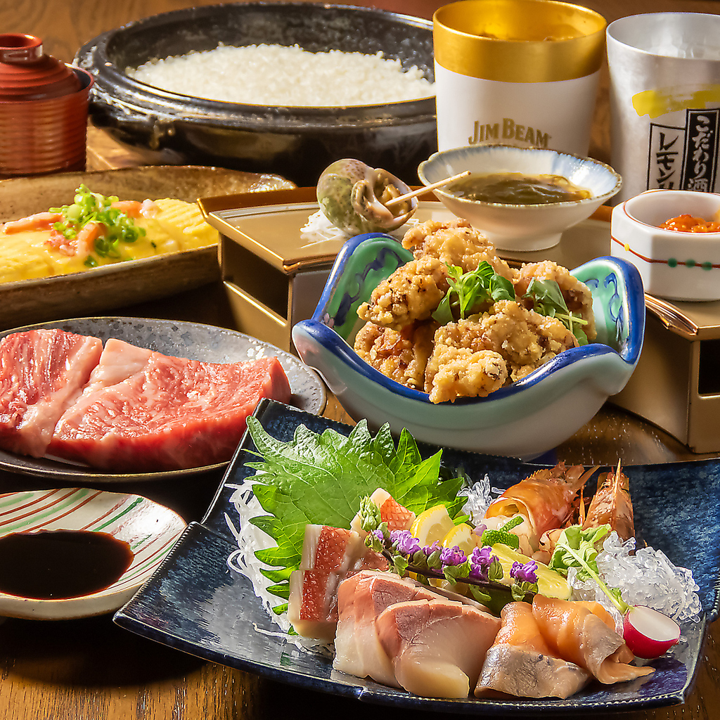 鮮度抜群の海鮮や肉料理が堪能できる120分飲み放題付きコースを5000円(税込)～ご用意しております！