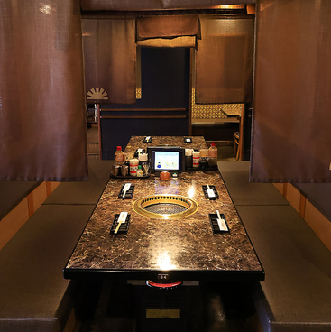 焼肉屋さかい 新宿歌舞伎町店の雰囲気1