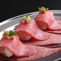 料理メニュー写真 和牛肉寿司（1貫）