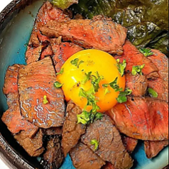 和牛もも肉のユッケ