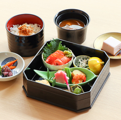 贅沢な御膳から一品料理まで♪多彩なお料理をご提供