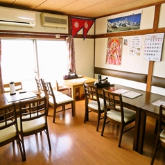 ２階に席をもごようしておりますのでグループや家族連れも安心◎