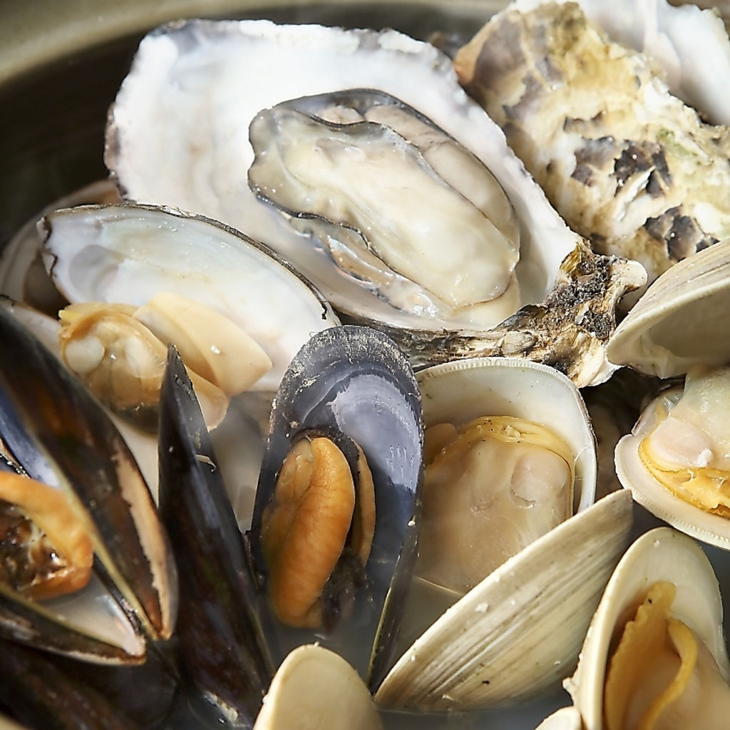 全国各地の「旨い貝」を追い求めました！大粒牡蠣、白貝、白はまぐり、あさりの酒蒸しは絶品です★